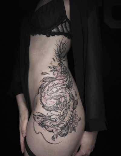 Tatouage ornemental et floral par Siane