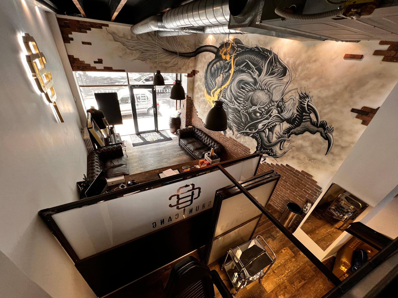 Accueil intérieur salon Boun Tattoo Lyon 7